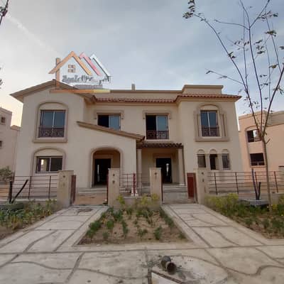 3 Bedroom Villa for Sale in Madinaty, Cairo - 267b96a0-baa5-457f-8486-4bd196b6e8ae. jpg