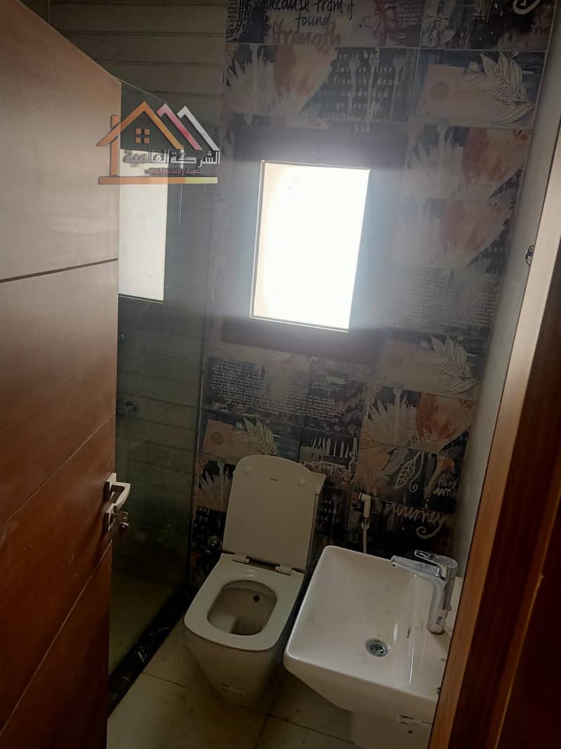 22 fcc4b628-db64-4ebb-a8a5-7b1f5745a4c4. jpeg