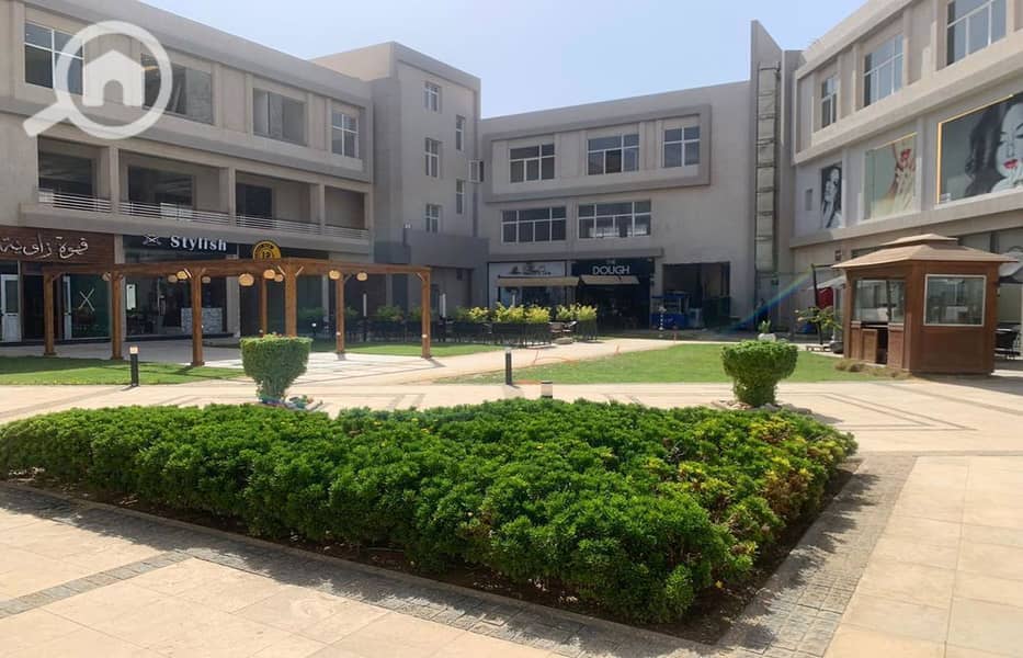 3 WhatsApp Image 2024-09-30 at 11.01. 33 AM (1)_1400x900. jpg