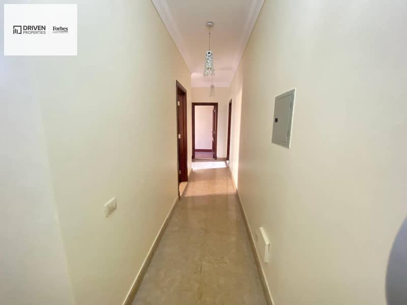 10 9224a25f-d4d0-4281-b38b-4b103bb9c353. jfif. jpg