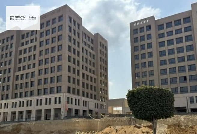 8 8113427-c60beo. jpg