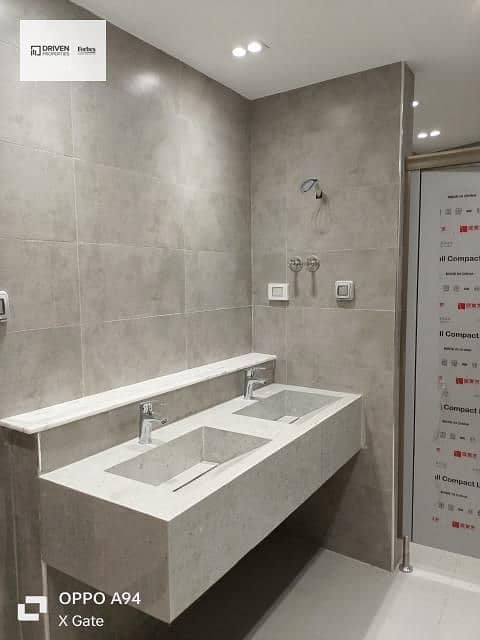 6 12b40fd8-8ae6-404a-89bb-cf39c7a54ea3. jfif. jpg