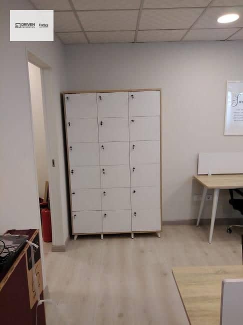 16 f35bfc35-be7d-4ba0-8a24-6d7e29d2cf7d. jpg