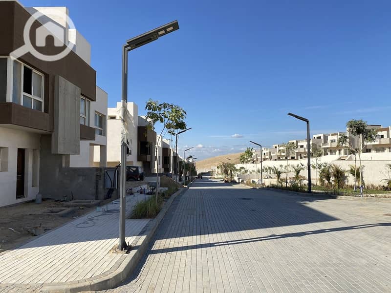 9 E21EFC26-C925-427F-9895-1D49A3A0A724. jpeg