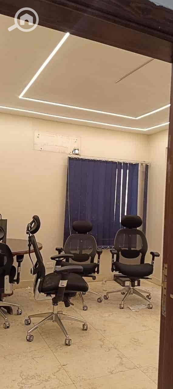 8 472624fe-6427-42af-9d1f-30e84973ab67. jpg