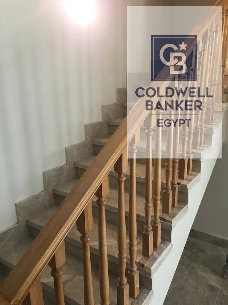 4 2a893a7f-bcbe-478b-86a5-9d83d75eb848. jpg