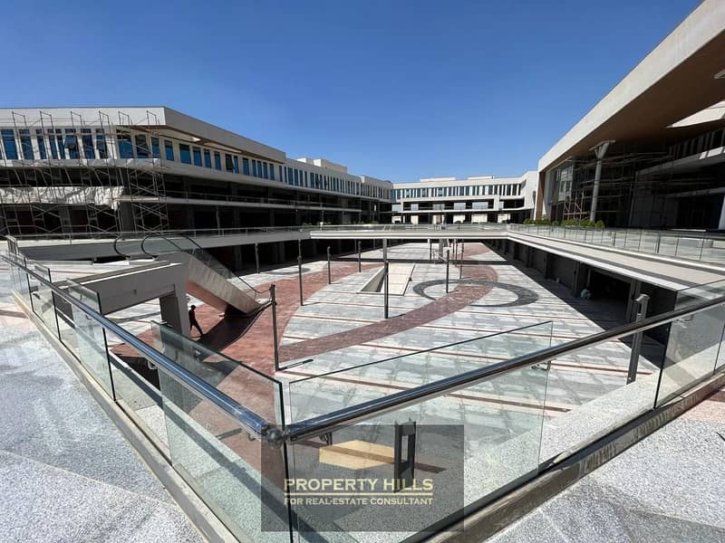 9 PHOTO-2025-11-04-17-35-33. jpg