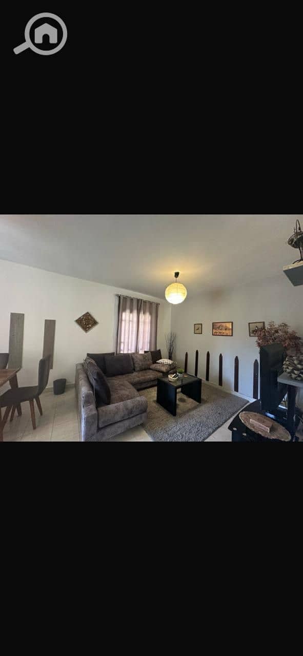 2 8fb72057-3369-4879-b217-84371f064ff4. jpeg