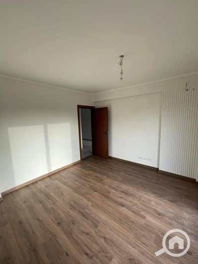 شقة 3 غرف نوم للبيع في 6 أكتوبر، الجيزة - 451507248_877008077657044_7400649039578155944_n (1). jpg