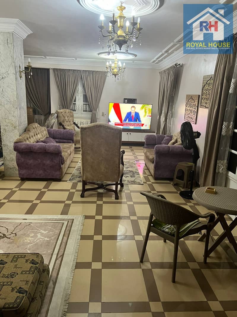 4 206fd87e-b517-4d6f-b89a-f4a9969ff127. jpg