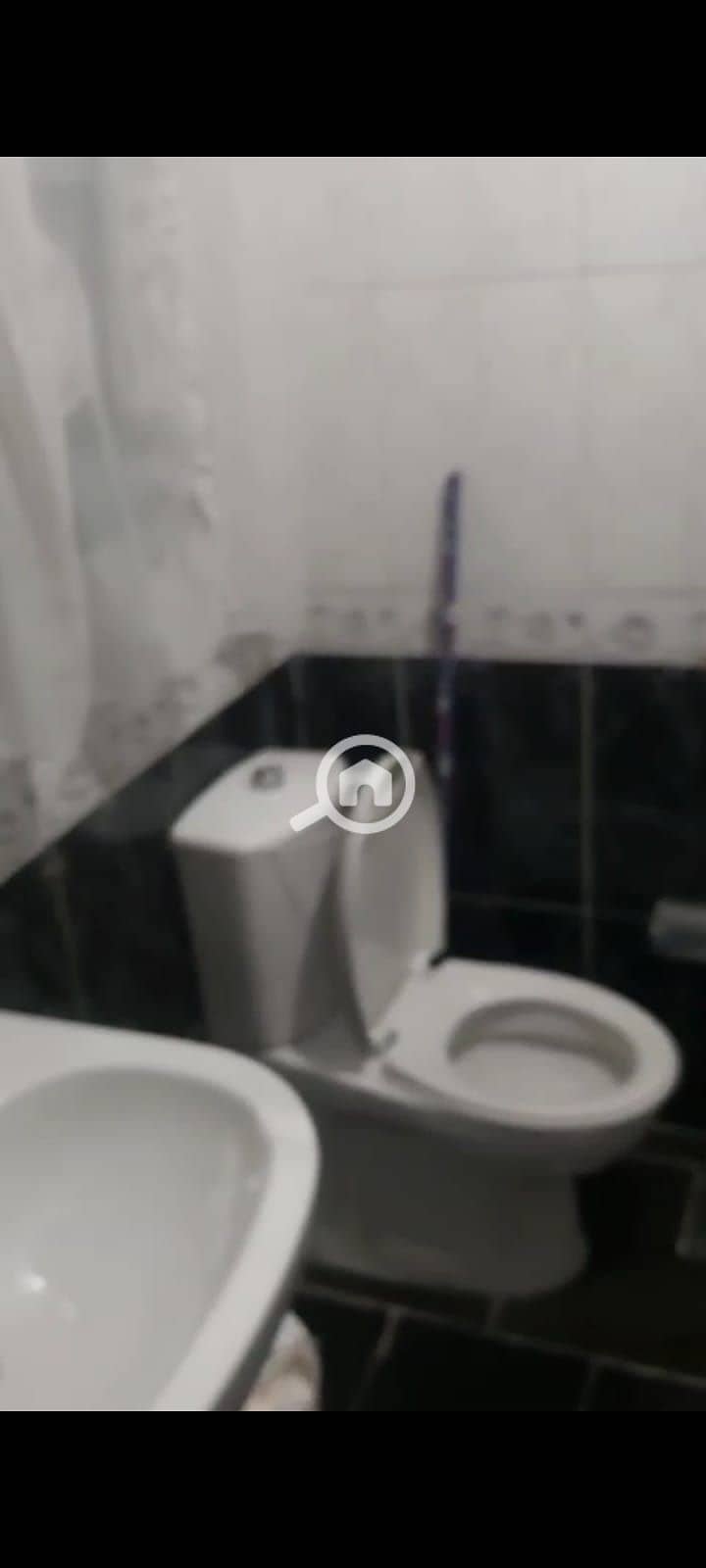 4 278b8d0d-6d6f-4302-9a7e-ce89d5a3c7c5. jpg