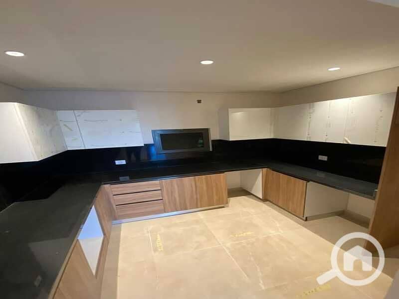 5 4110842d-c99e-4aa5-93ef-8772014e9eaf. jpg