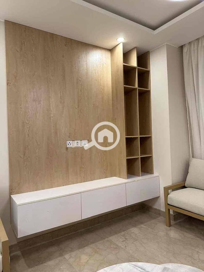 7 20b26d92-456e-44ea-84a7-32b43a6d2ab1. jpg