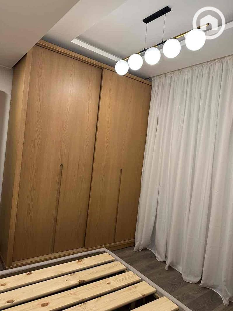 8 49730c95-f94a-4fde-9784-f2da08375142. jpg