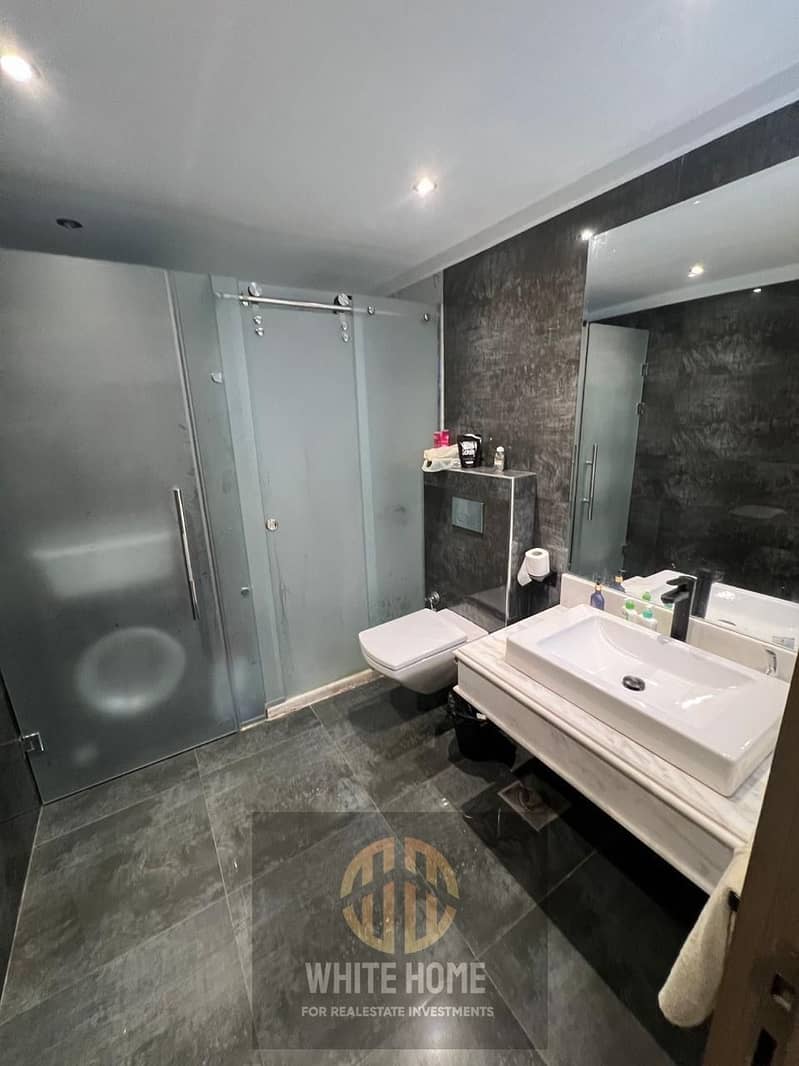 13 1caa38e7-2c31-40e9-ad18-6785bc6d2c64. jpeg