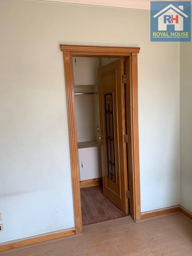 6 5ed24fc7-b7b8-4225-8f70-48562a3813cb. jpg