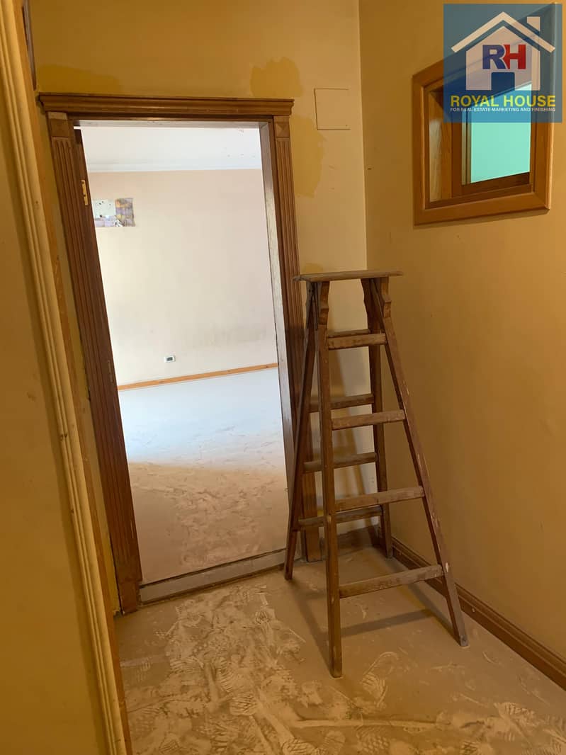 8 42fb144f-9257-4be9-b72b-e8b3a79929e7. jpg