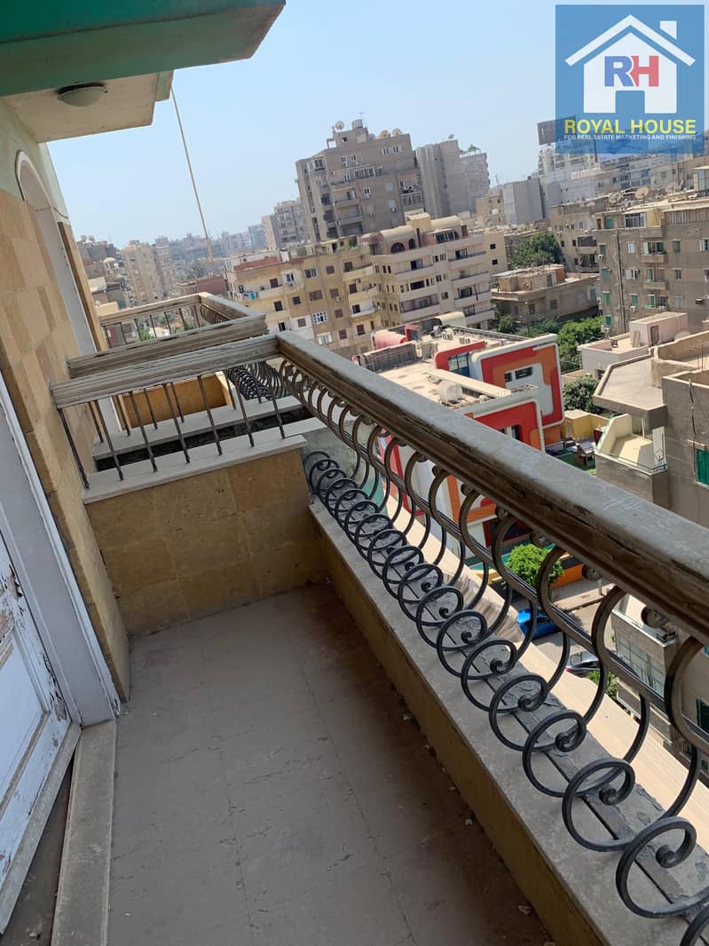 21 ac98255f-5736-444f-a6d4-e1e8a26f245c. jpg