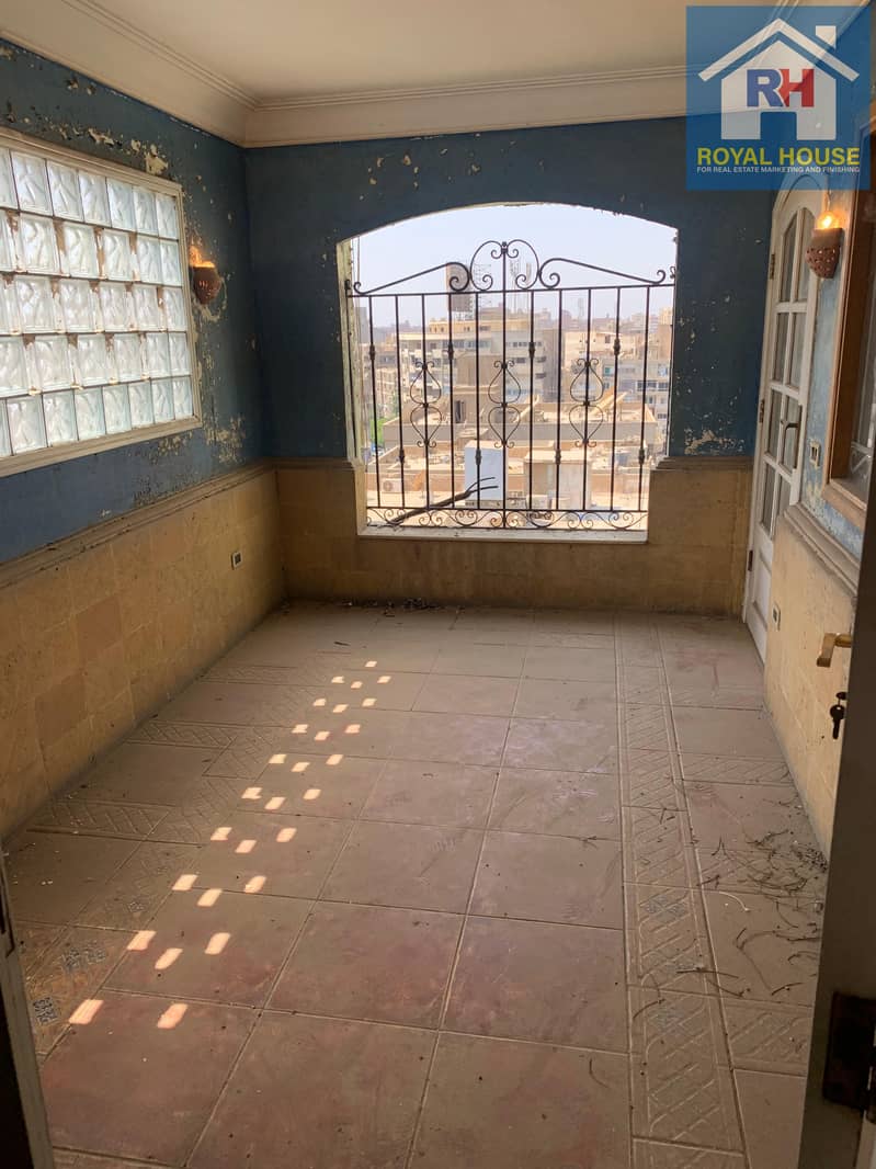 22 b9cc879e-ea8d-4fa3-b2e0-cb817826f93c. jpg