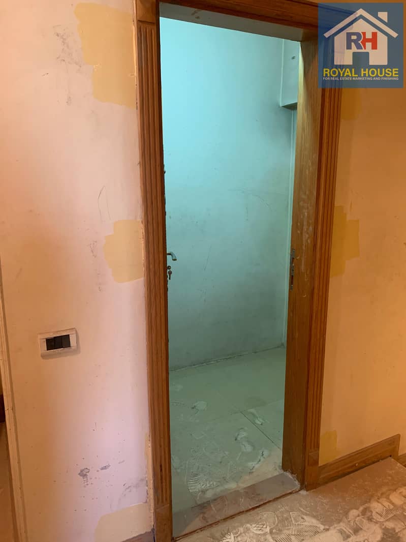 28 da6556b5-e6d2-4679-a330-e770ee9c0bde. jpg