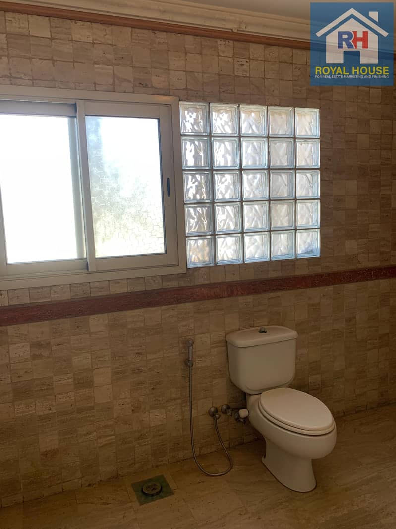 29 de313b6b-2048-494f-91c6-9a14a32a9d78. jpg