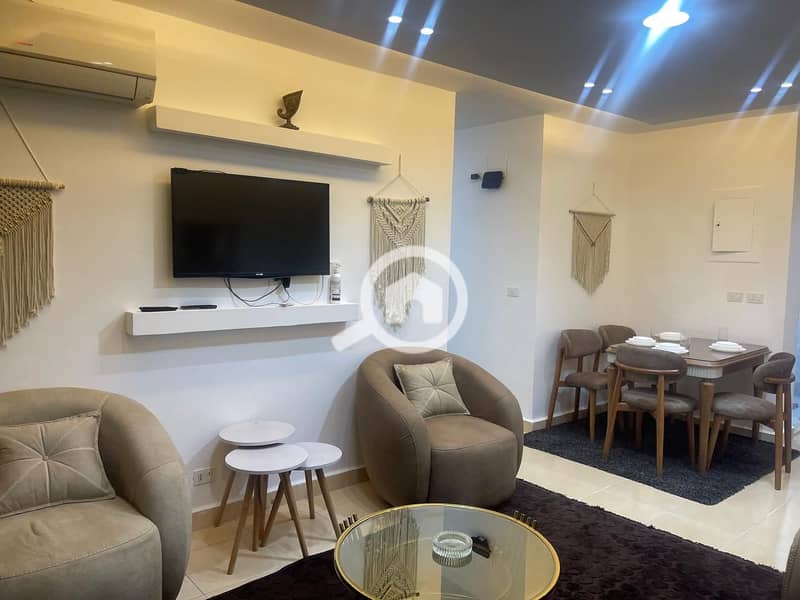 4 6517fe4e-6503-463e-9239-7232f2fbc6a3. jpeg