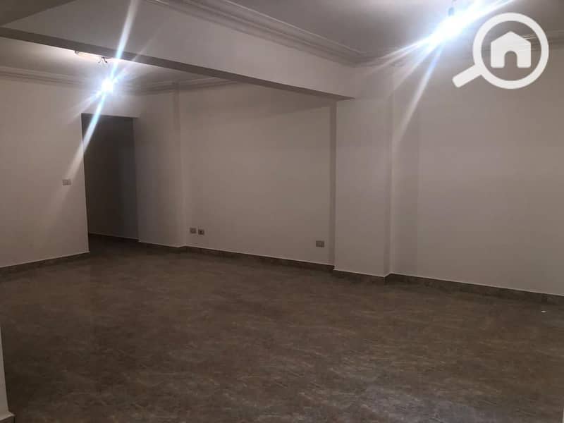 4 2609d40a-8a14-4099-80b5-911b5dee4c8a. jpg