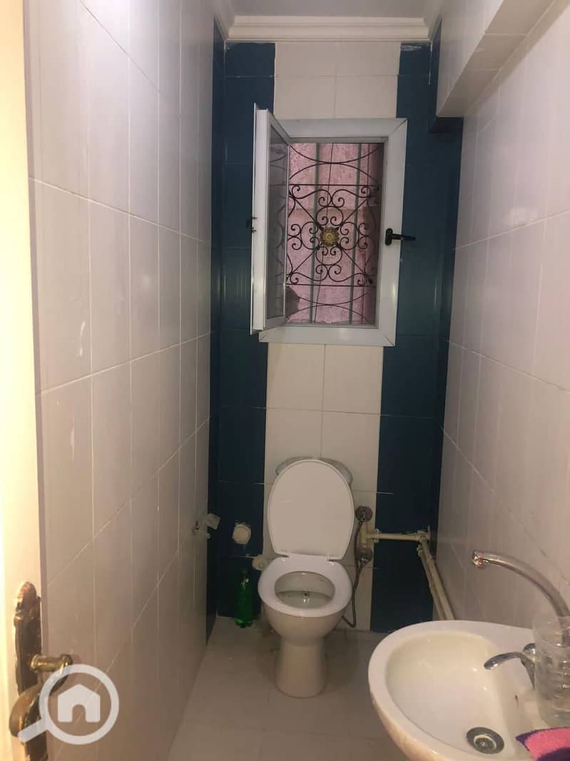 5 7c092812-1849-490b-a343-94b0591898b3. jpg