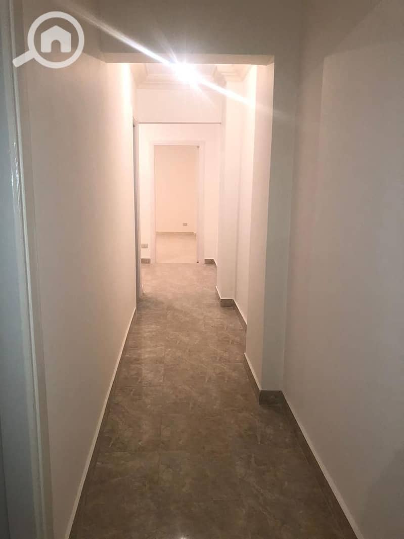 7 95c5baa6-3ff1-49b9-9174-2a8a039305ec. jpg