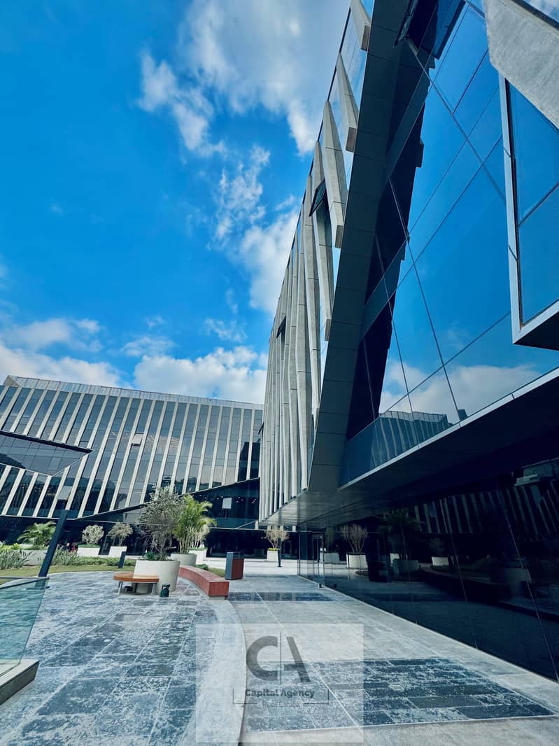 9 3e835896-7420-4670-8c79-f088a8d5400f. jpg