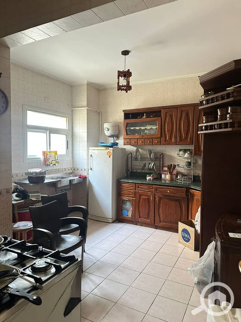 4 0fb21062-20ec-4fde-b631-0308651001e6. jpeg