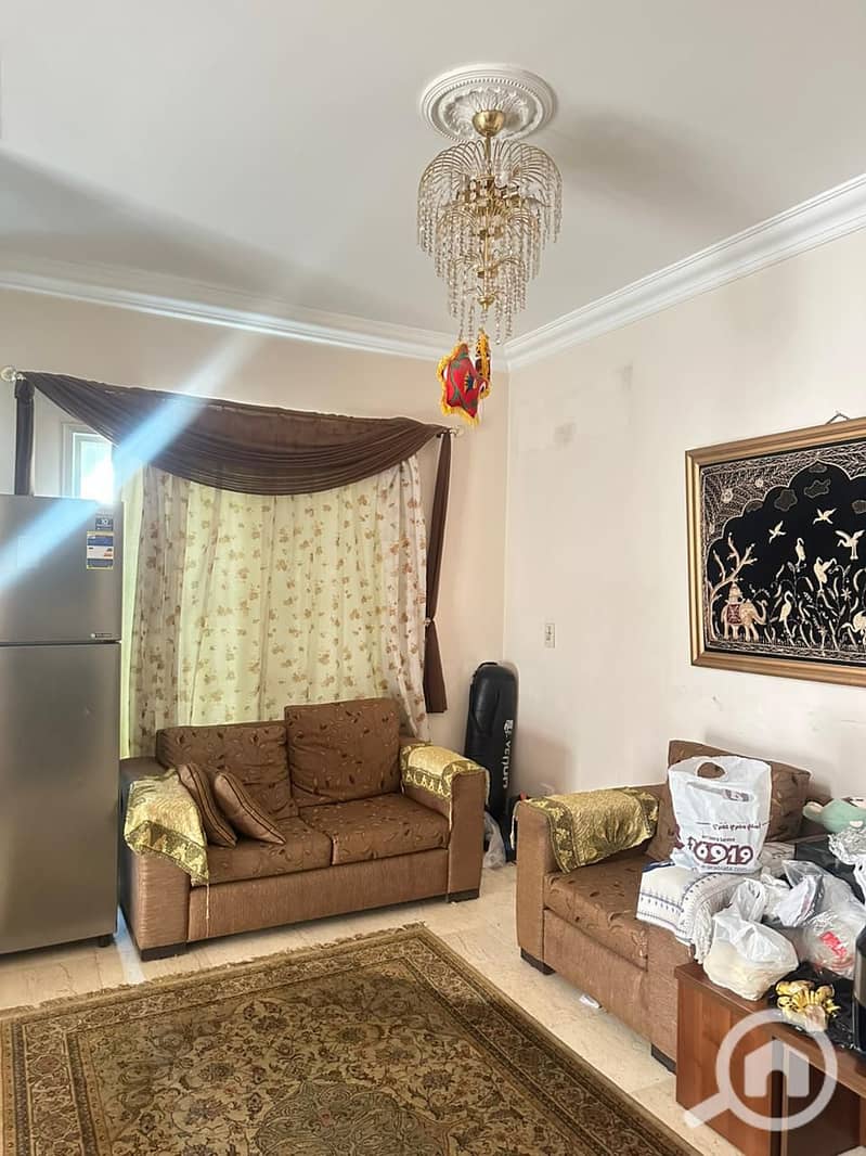 7 9d63f24a-ffa6-44bb-a596-9196a443b4b6. jpeg