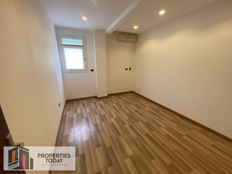 2 7e768321-ae9d-47b7-b417-97a84141cbbf. jpeg