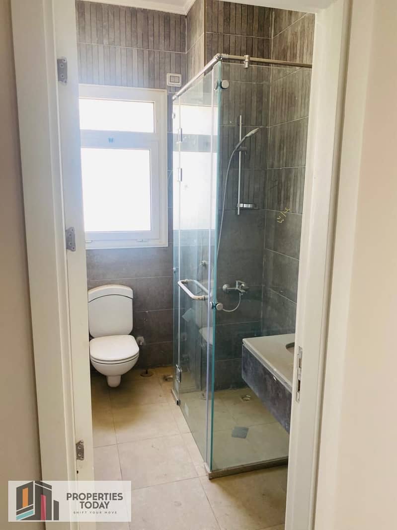 9 f2fccd17-b538-482c-a905-d028e64a6bce. jpeg