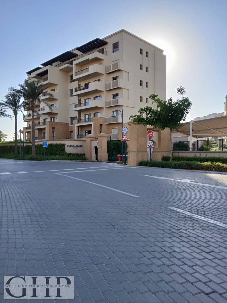 2 1c54dc6d-aedb-4b2d-90ad-295ad499c781. jpg