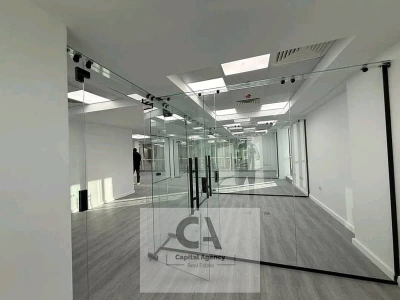 4 aa99bb9f-9890-4927-a4c0-d1faa0ecbef7. jpg