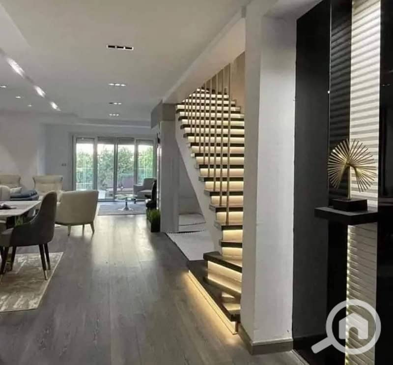 11 581248454_25634293142843310_6638938551631289087_n. jpg