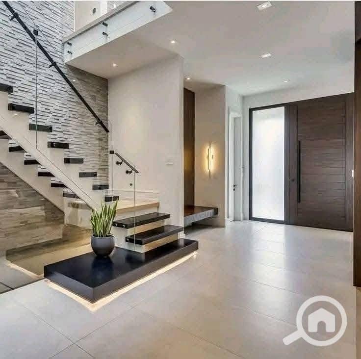 15 584619282_25674076645531626_7567648272023628636_n. jpg