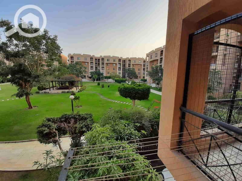 1000575687. jpg 1000575687. jpg