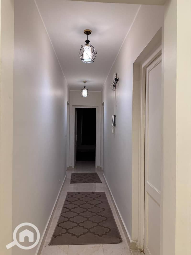 8 af8814b1-548d-43e0-9029-79650c836ce2. jpeg