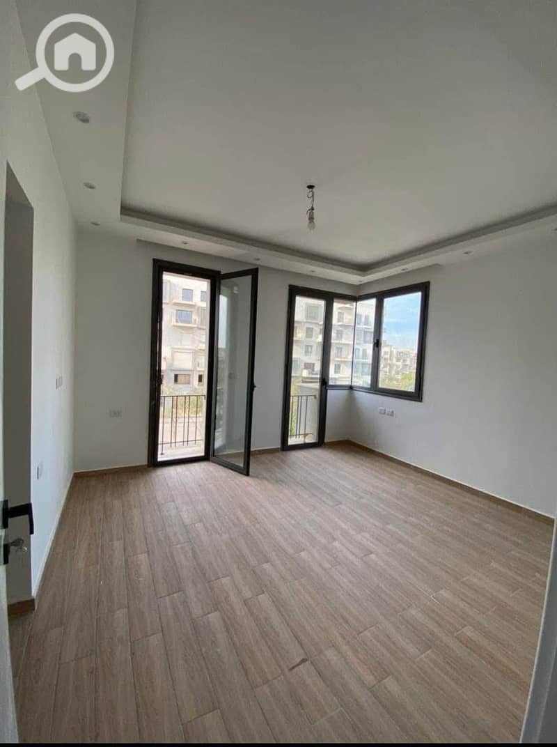 10 597813422_2513180422438219_5440858771539433571_n. jpg