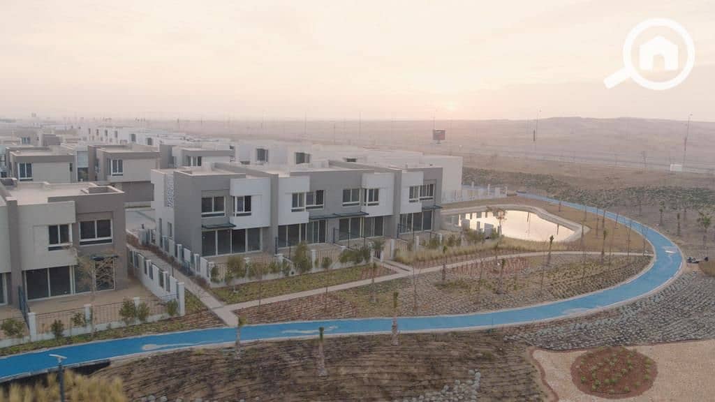 2 8c1ed018-66ef-46ae-83ee-cd3fcd1a2074. jpeg