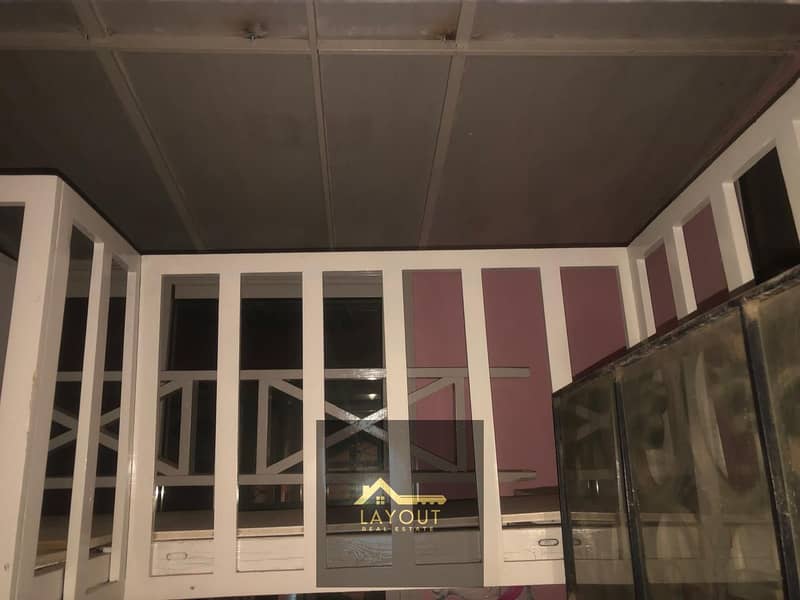 2 b7838eeb-6d9e-42ad-8bf0-12eea854d065. jpg