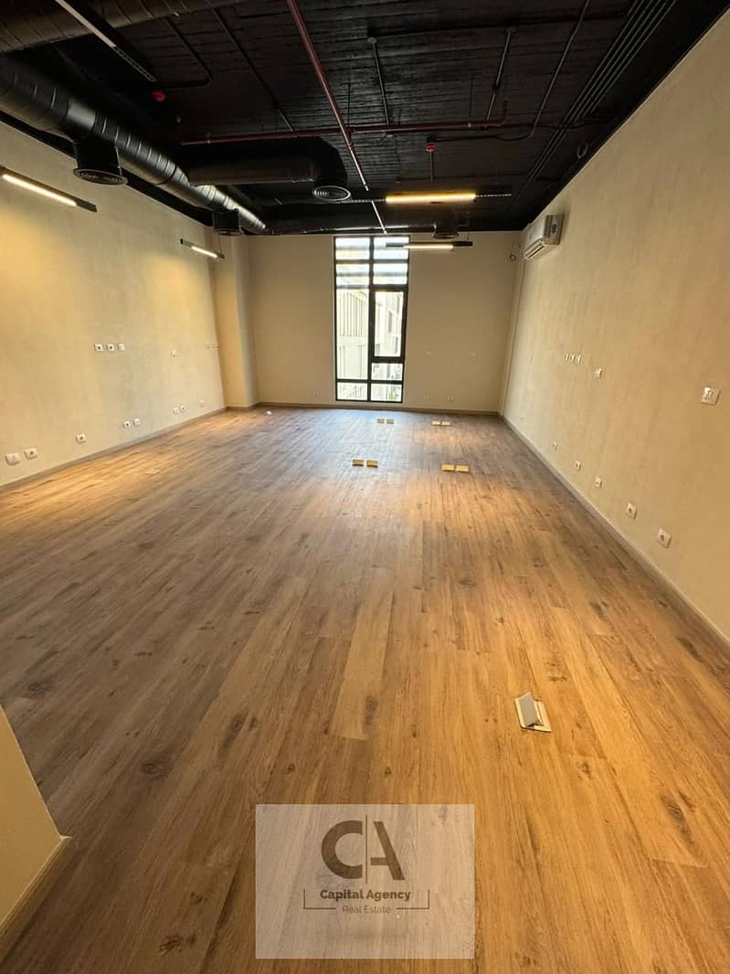 2 f3480083-c152-4625-bb1e-c7d73616c97f. jpg