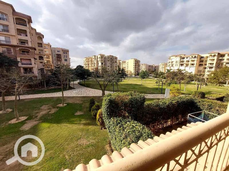 8 bc567b56-5d34-4172-b649-e6197f384769. jpg