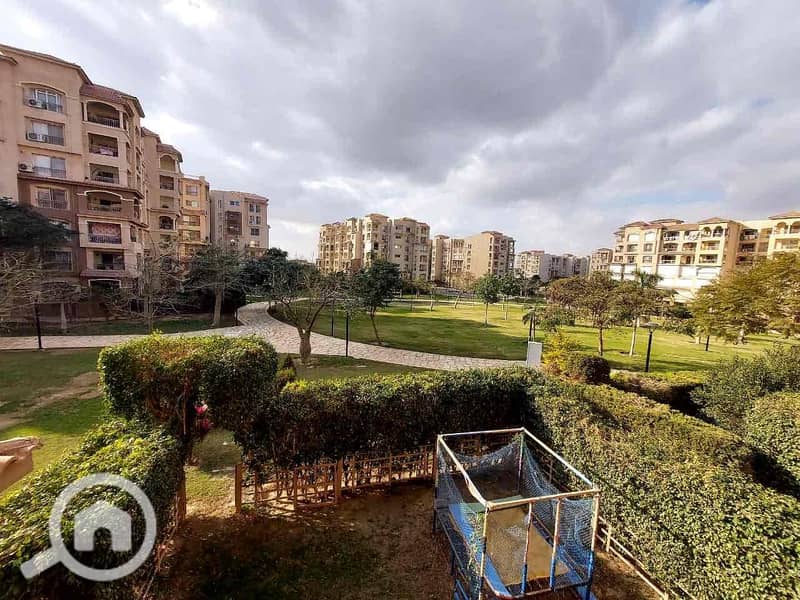 9 cf8a8c8d-df14-4fdd-8814-be2e16eba359. jpg