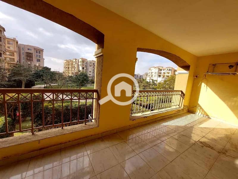 12 bb9fc80d-193a-4d52-bd10-a27be57b3f21. jpg