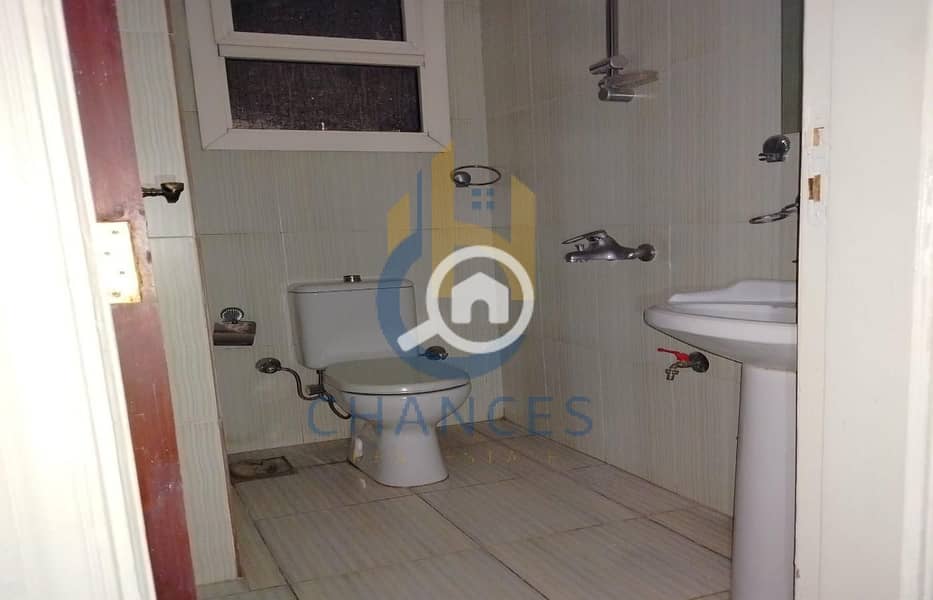 5 WhatsApp-Image-2025-12-24-at-5.07. 55-PM-1. jpg