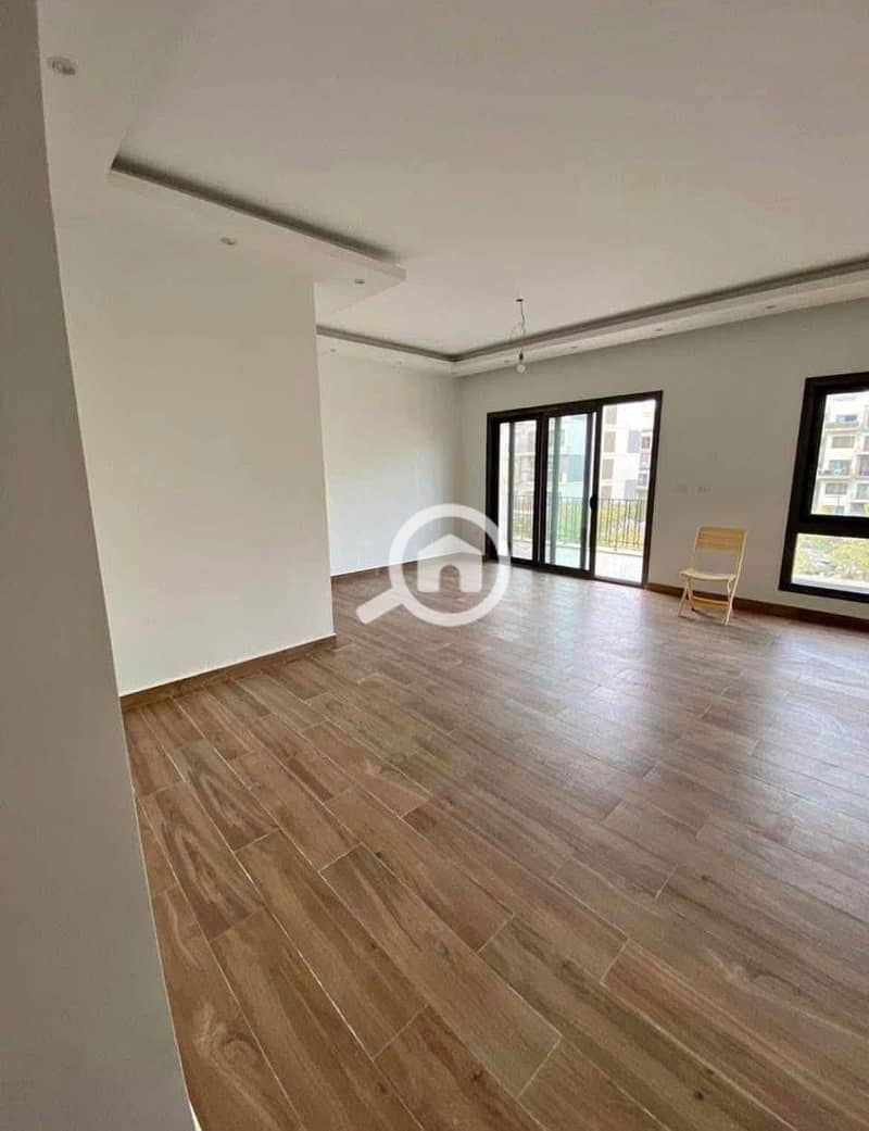 8 597765519_2513180502438211_2042233044283157173_n. jpg