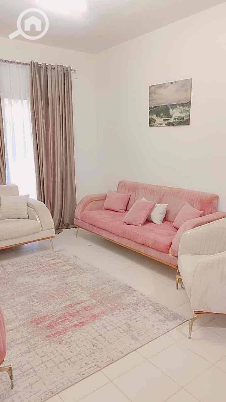 15 eb1d73c1-9419-42aa-8f65-2d55eb745c1c. jpg